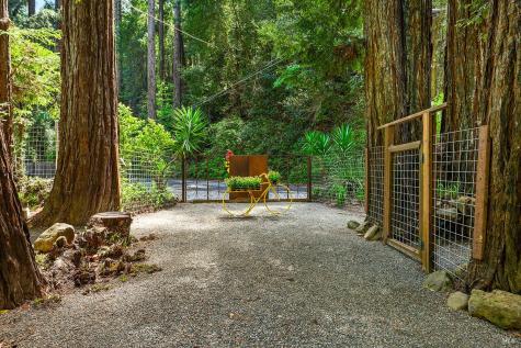15607 Old Cazadero Road Guerneville CA 95446
