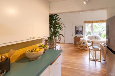 10 Park Avenue Bolinas CA 94924