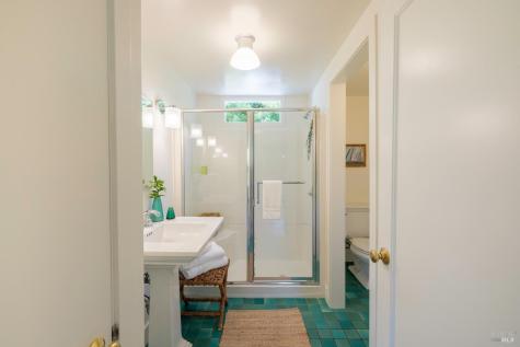 10 Park Avenue Bolinas CA 94924