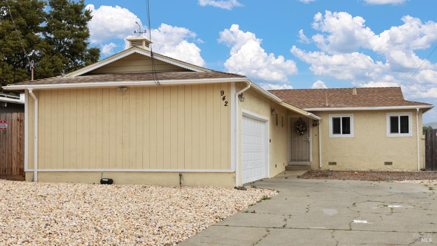 942 5th Street Vallejo CA 94590