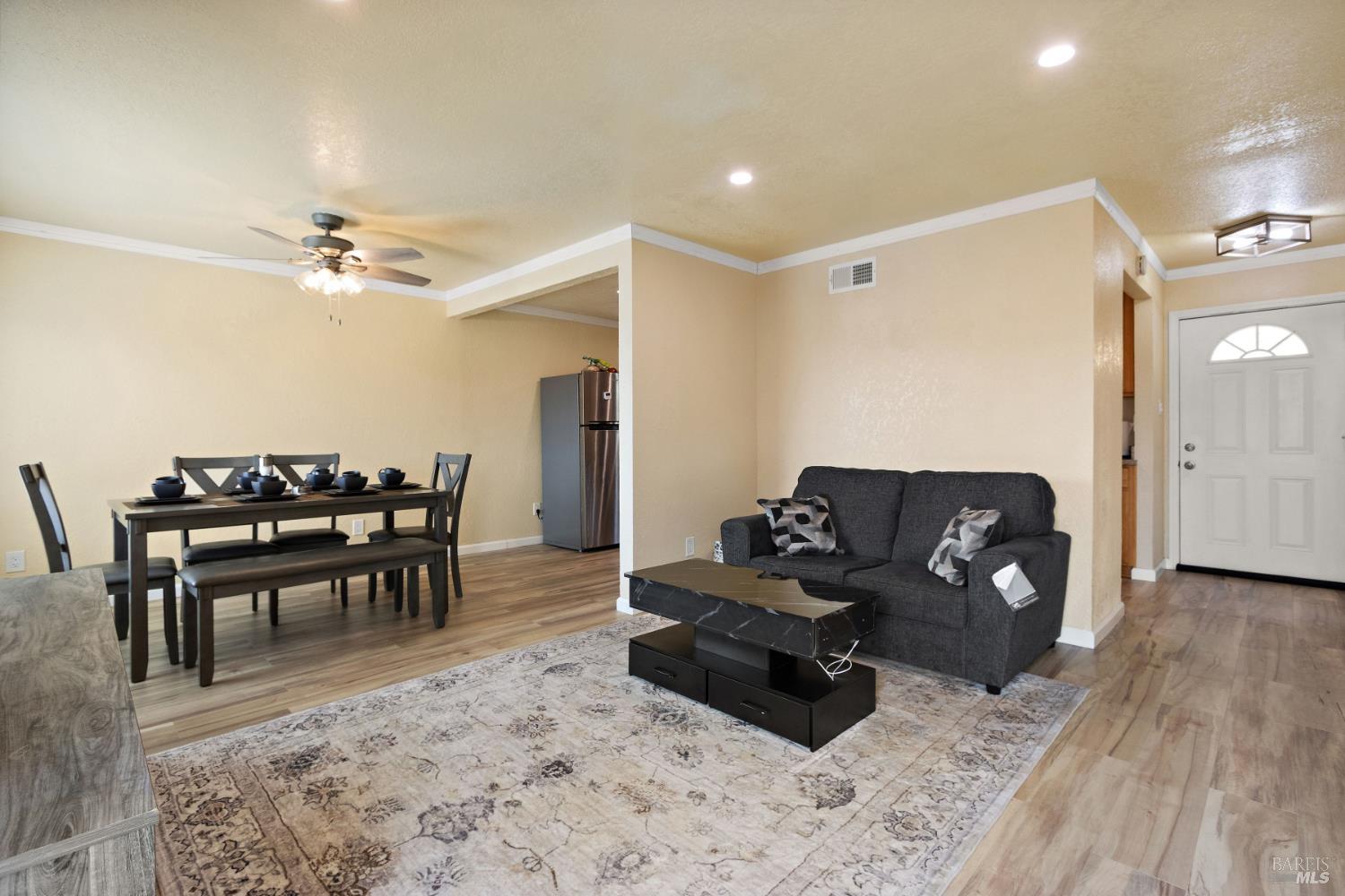 942 5th Street Vallejo CA 94590