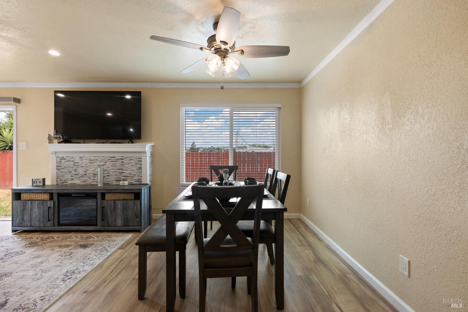 942 5th Street Vallejo CA 94590