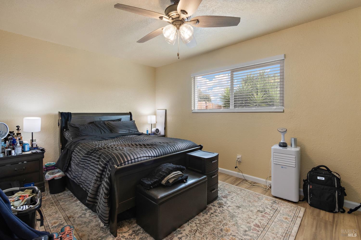 942 5th Street Vallejo CA 94590