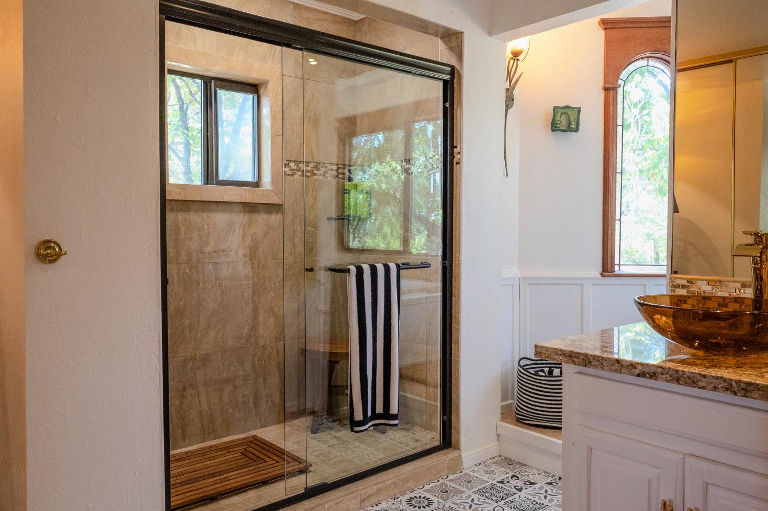 27689 Table Meadow Road Auburn CA 95602