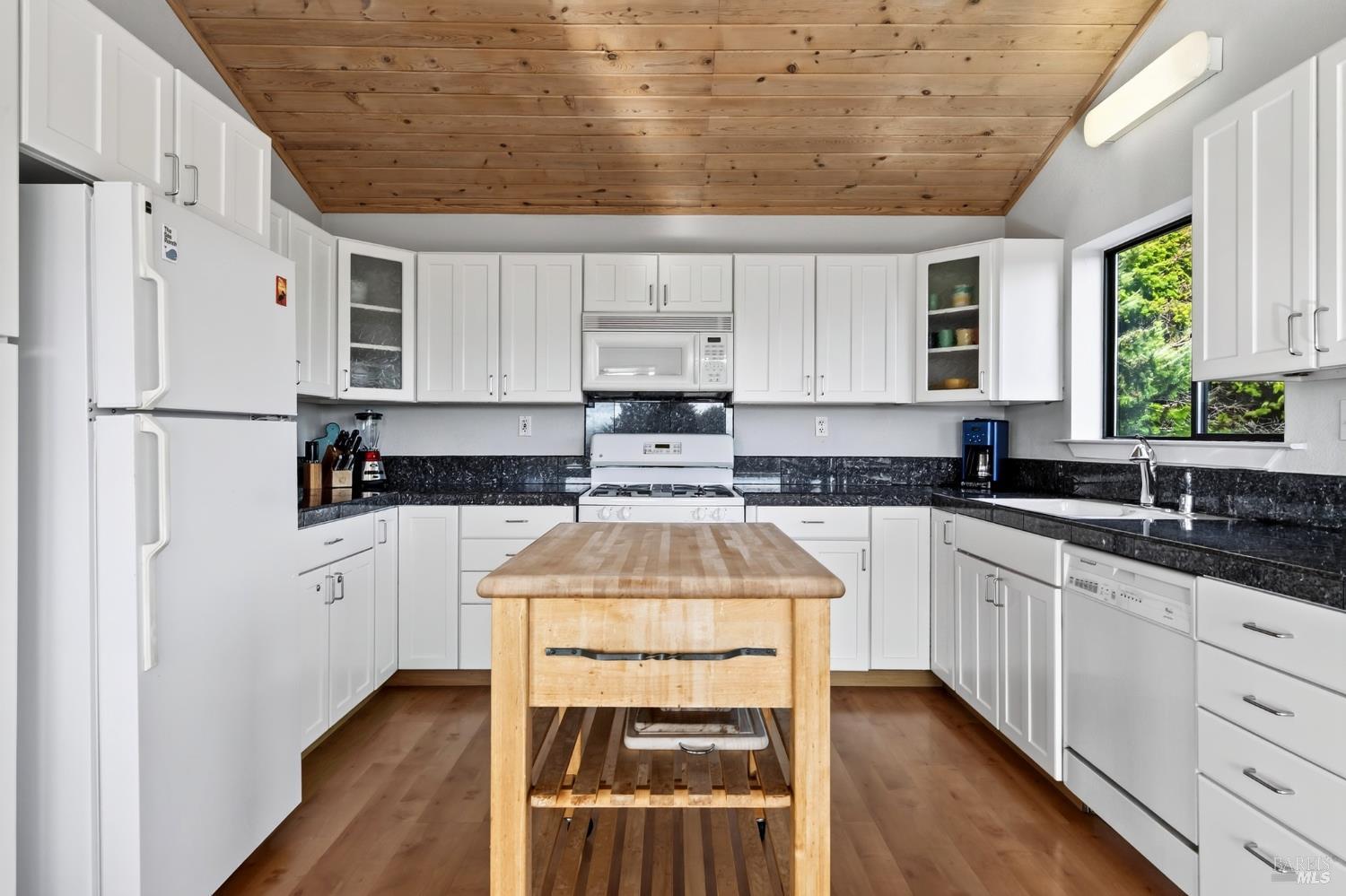 226 White Tail The Sea Ranch CA 95497