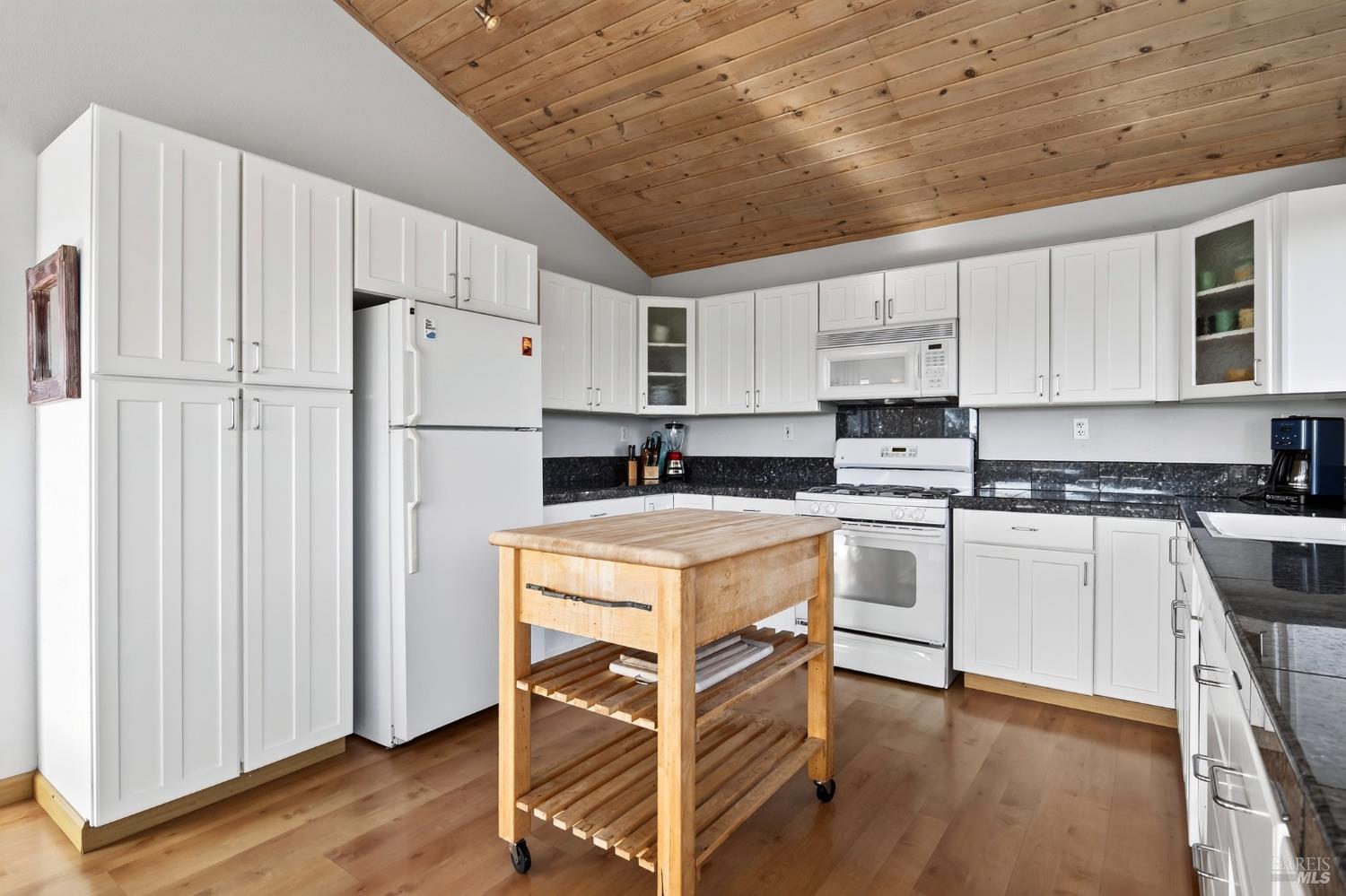 226 White Tail The Sea Ranch CA 95497