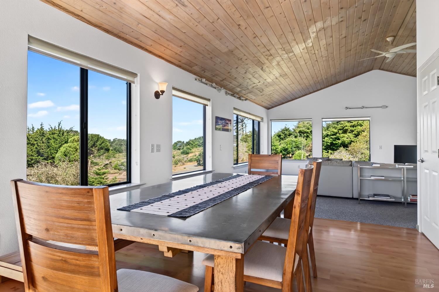 226 White Tail The Sea Ranch CA 95497