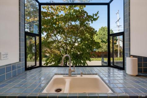 826 Slater Street Santa Rosa CA 95404
