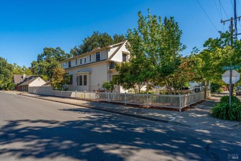 826 Slater Street Santa Rosa CA 95404