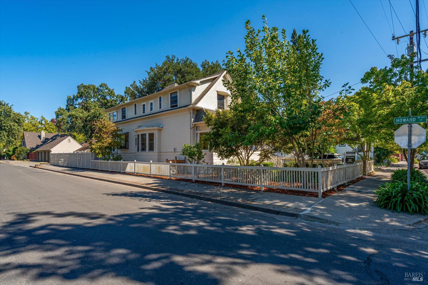 826 Slater Street Santa Rosa CA 95404