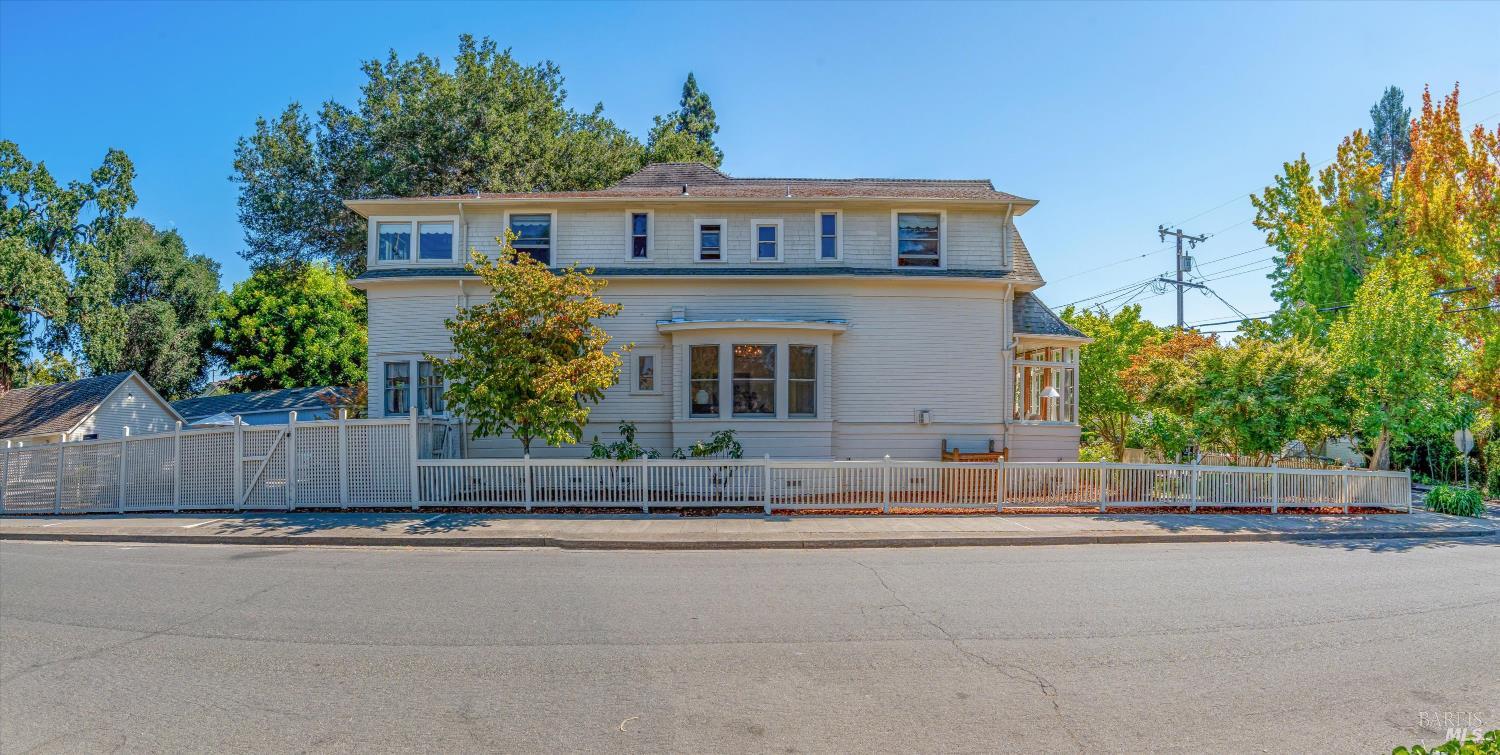 826 Slater Street Santa Rosa CA 95404
