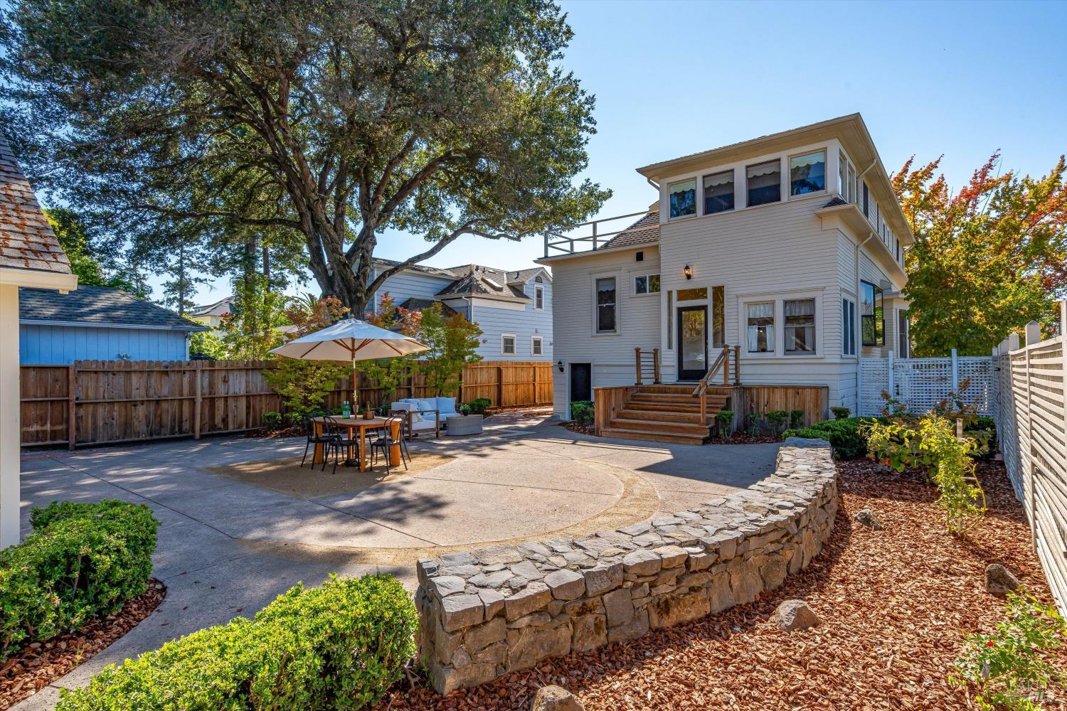 826 Slater Street Santa Rosa CA 95404