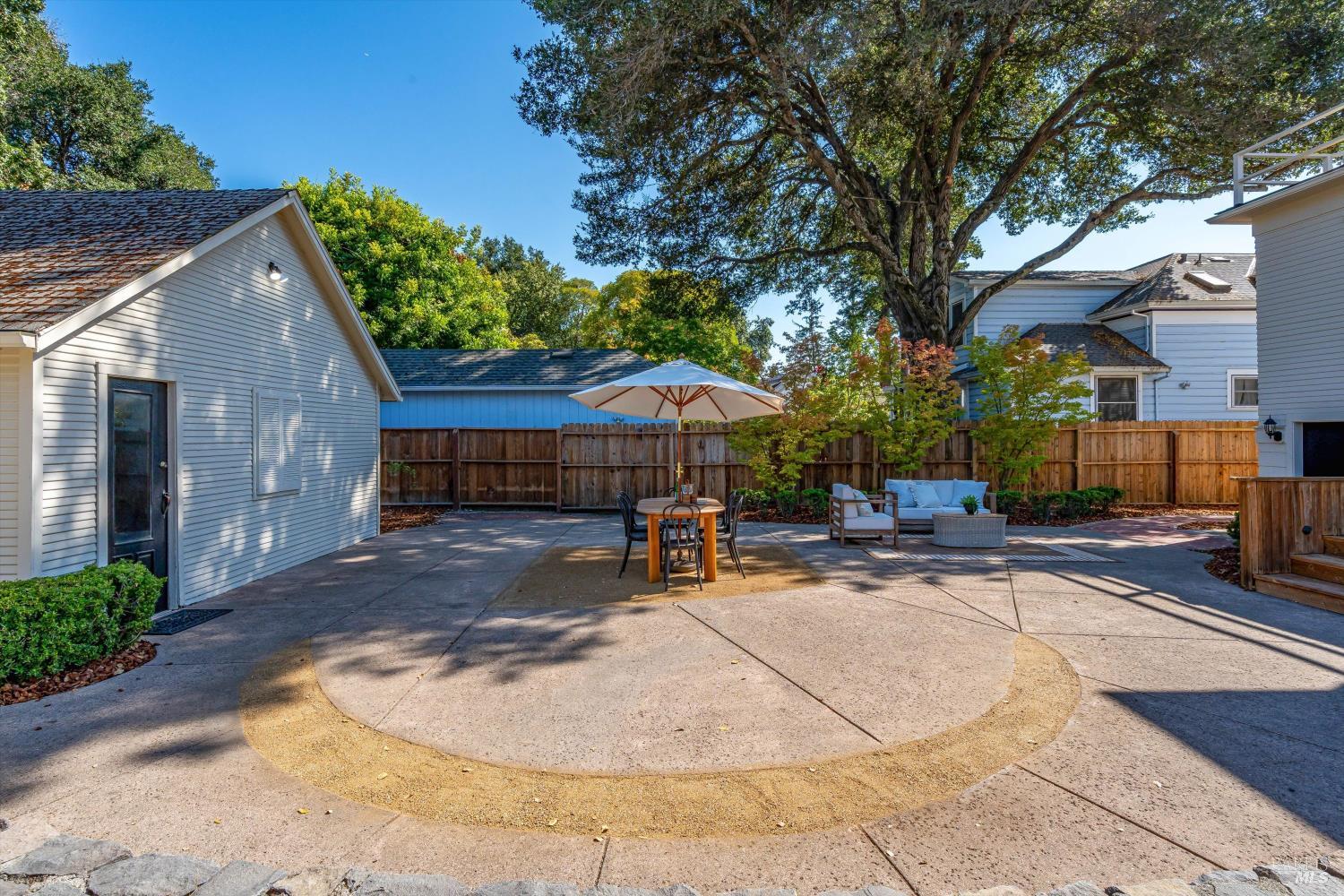826 Slater Street Santa Rosa CA 95404