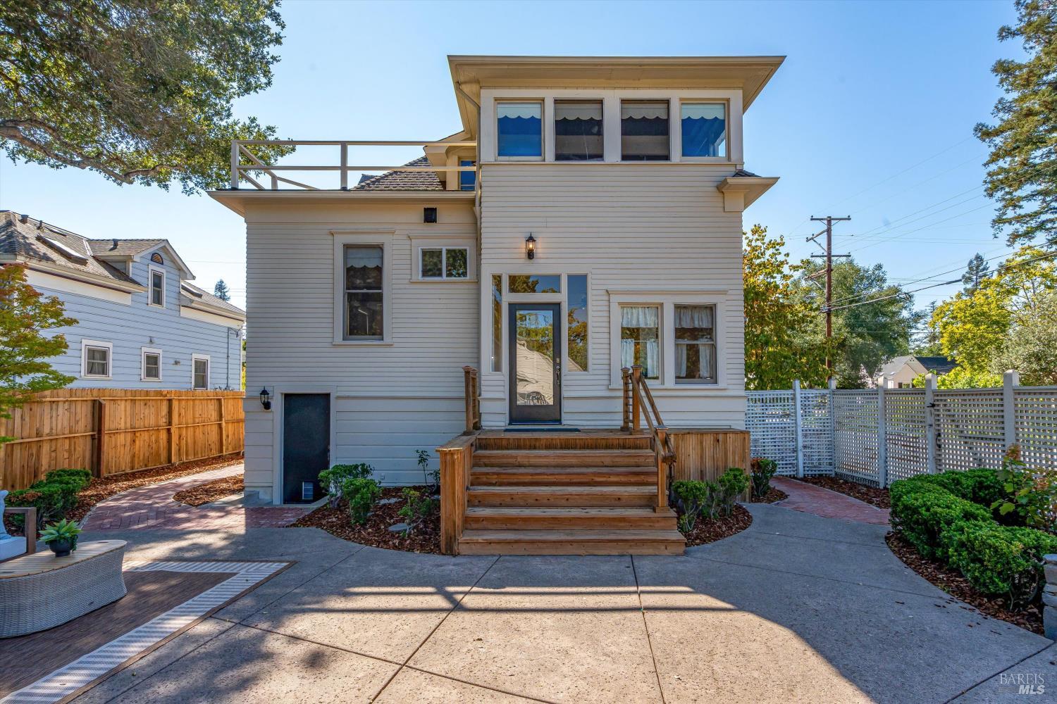 826 Slater Street Santa Rosa CA 95404
