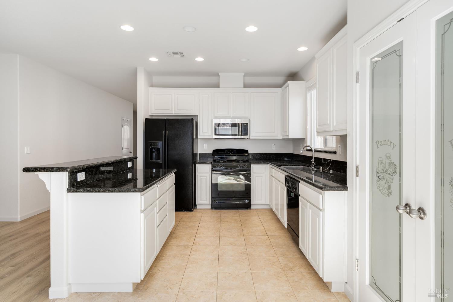 3033 Rancho Bernado Drive Bay Point CA 94565