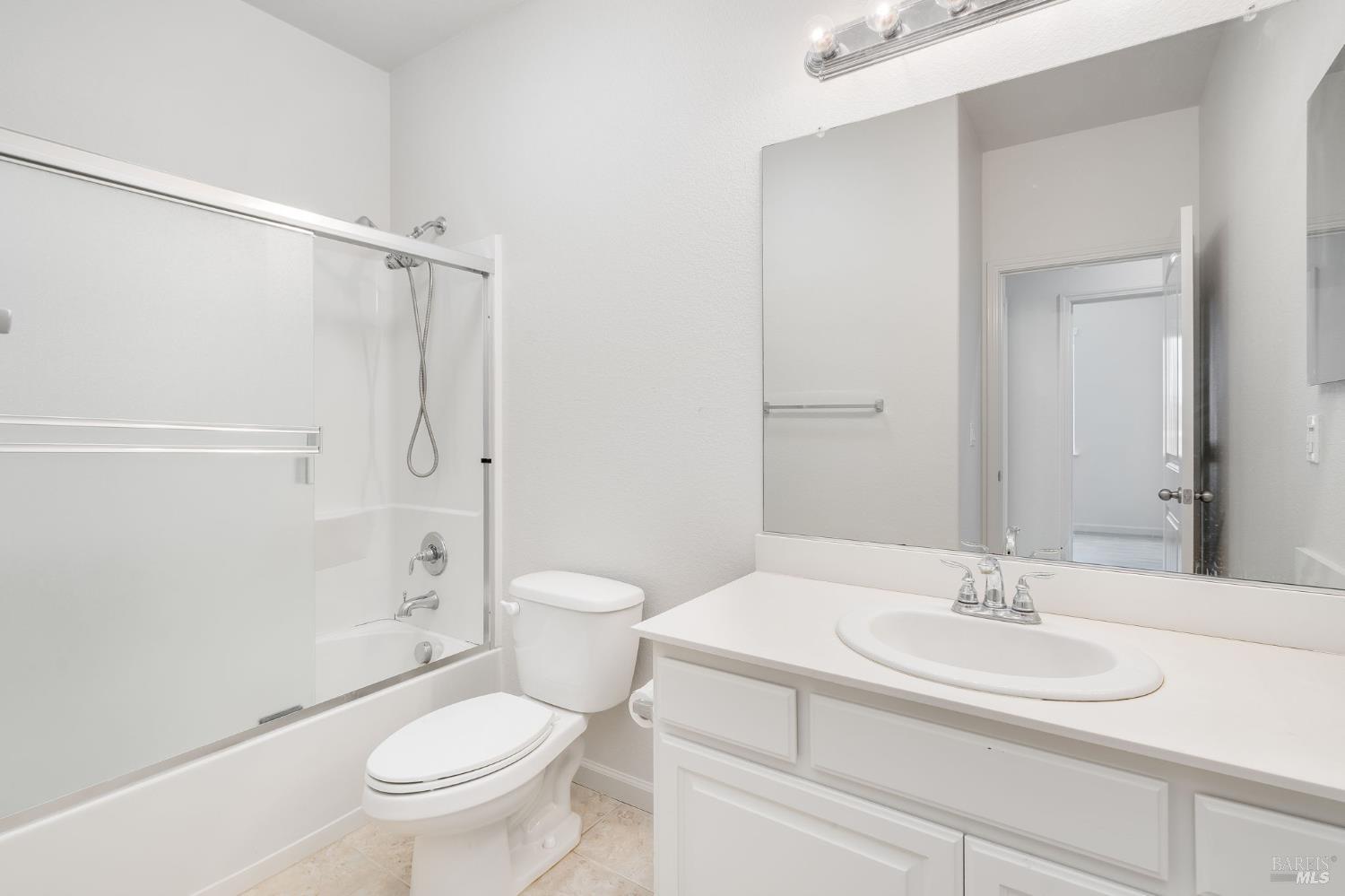 3033 Rancho Bernado Drive Bay Point CA 94565