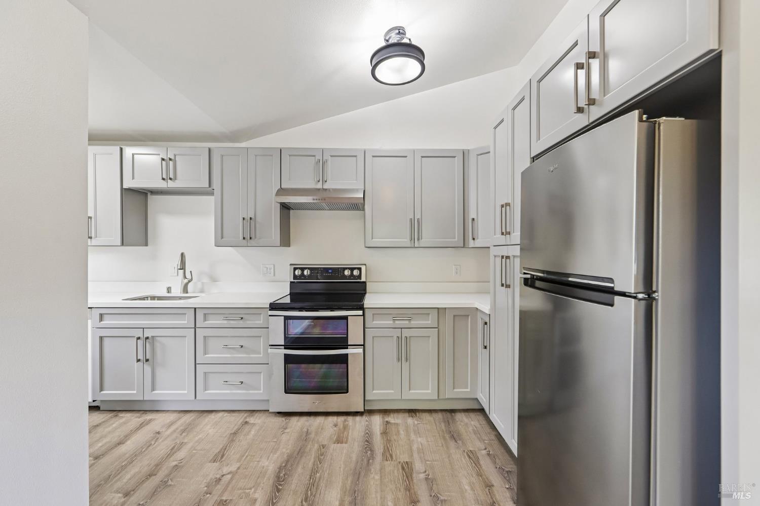 1652 Voorhees Circle St. Helena CA 94574