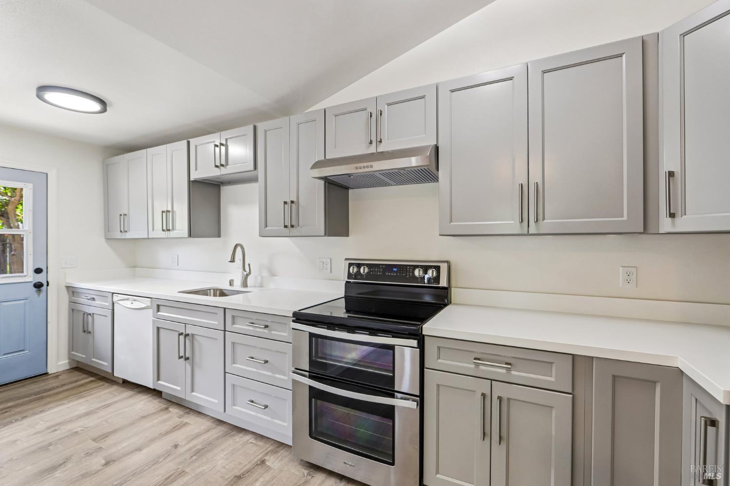 1652 Voorhees Circle St. Helena CA 94574