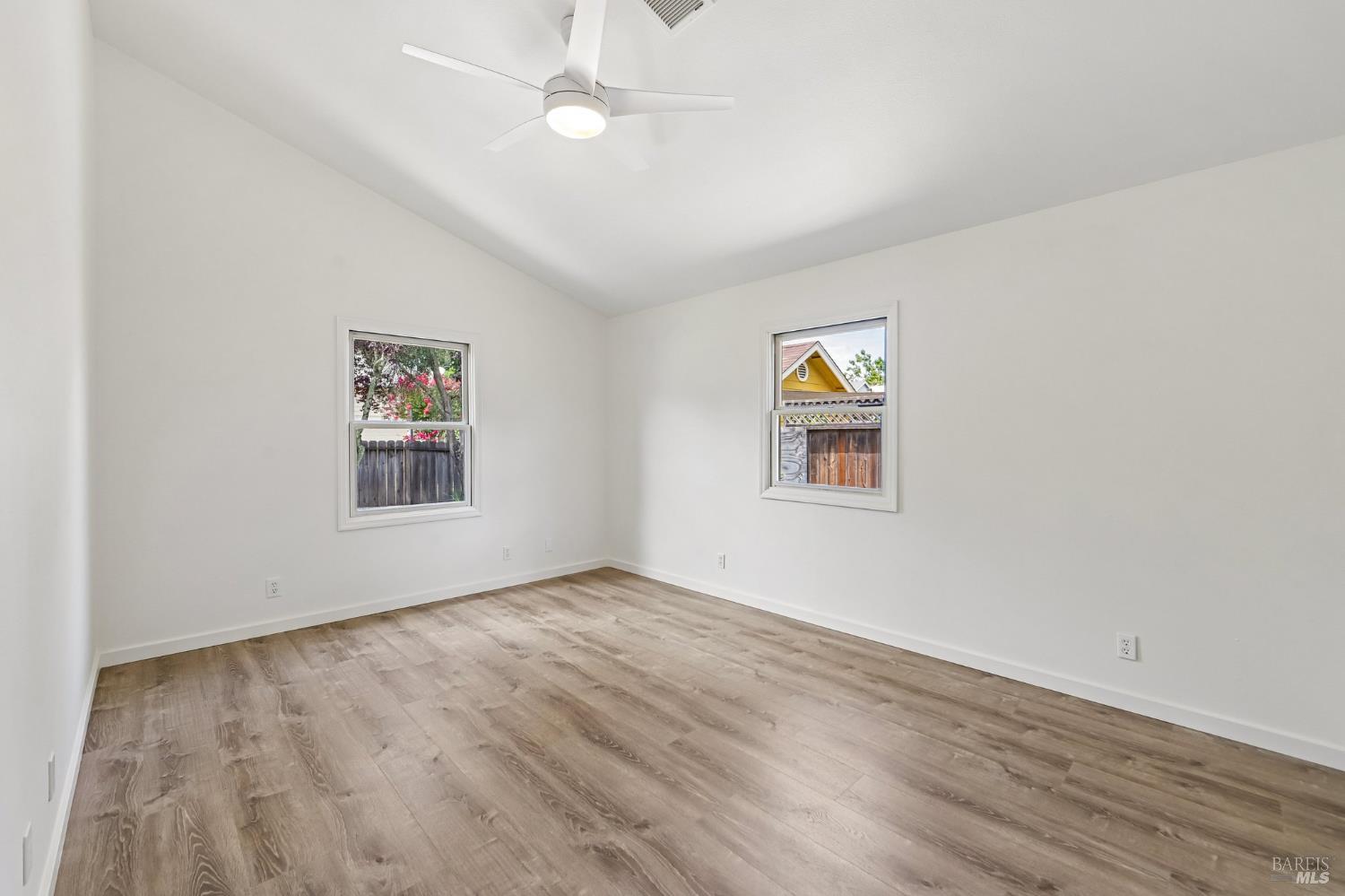 1652 Voorhees Circle St. Helena CA 94574