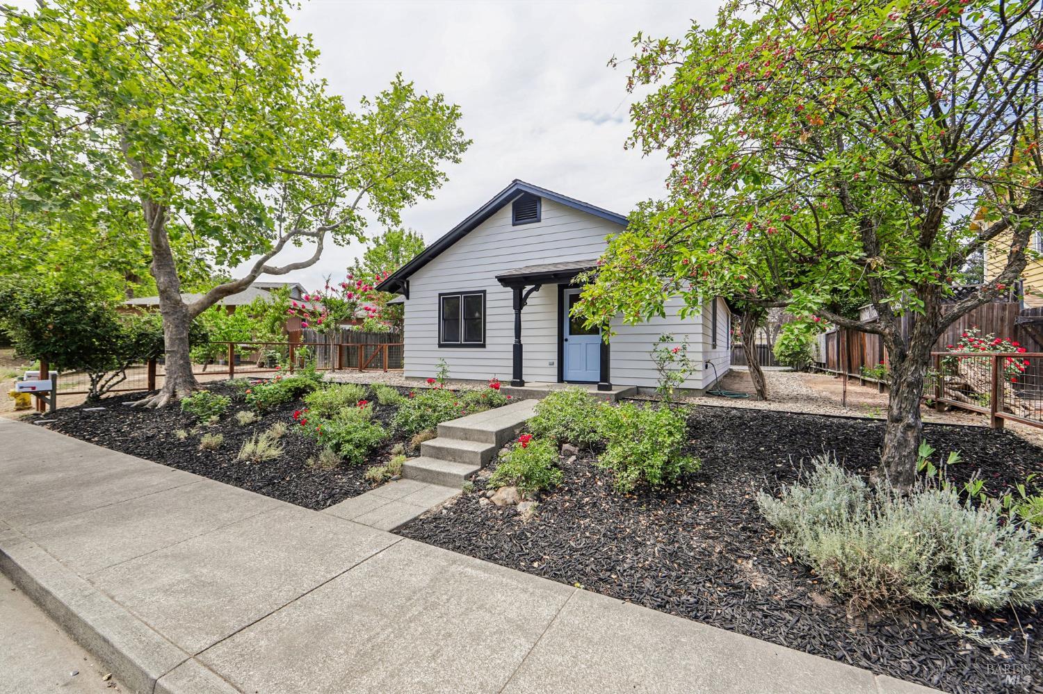 1652 Voorhees Circle St. Helena CA 94574