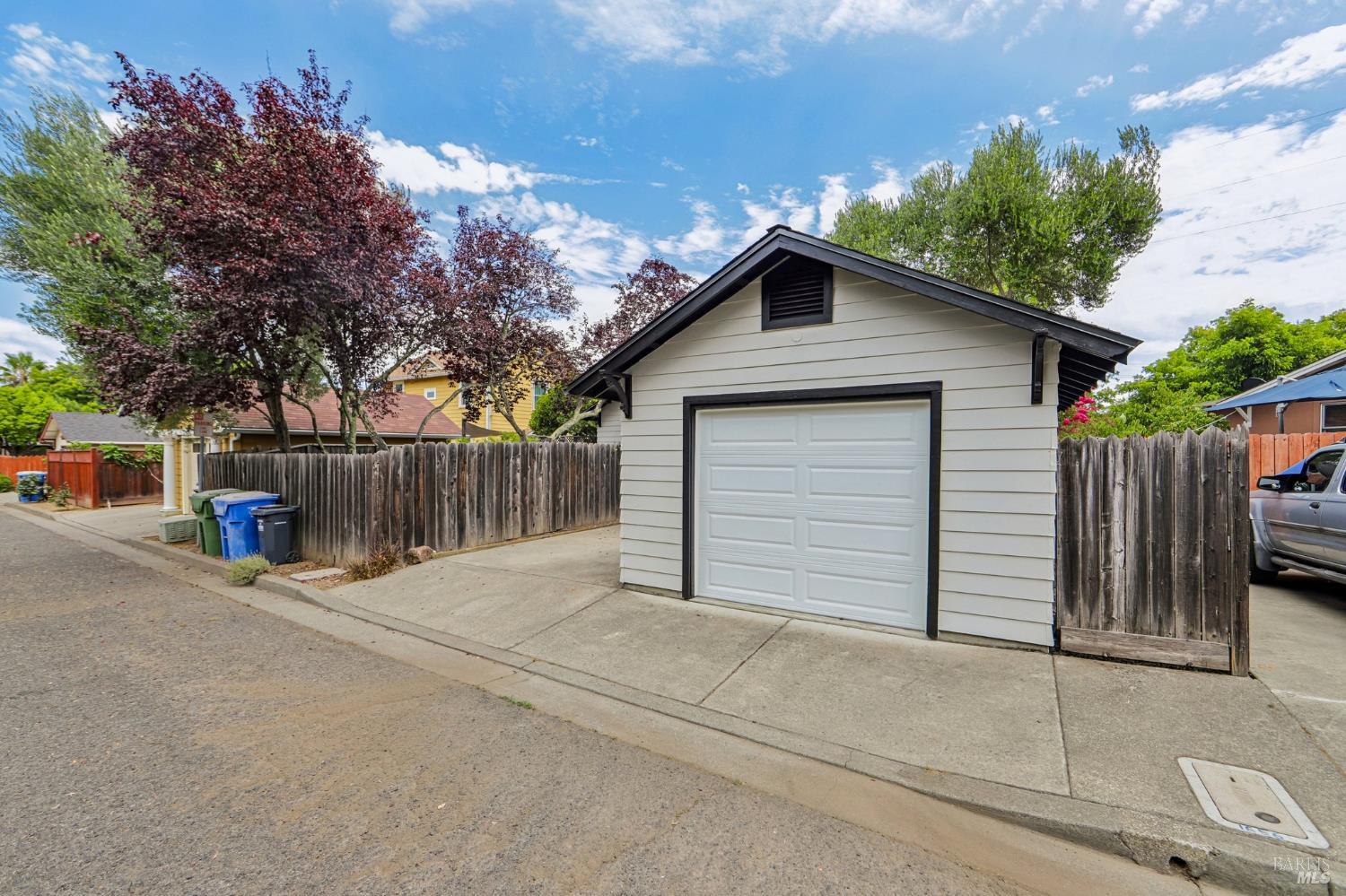 1652 Voorhees Circle St. Helena CA 94574
