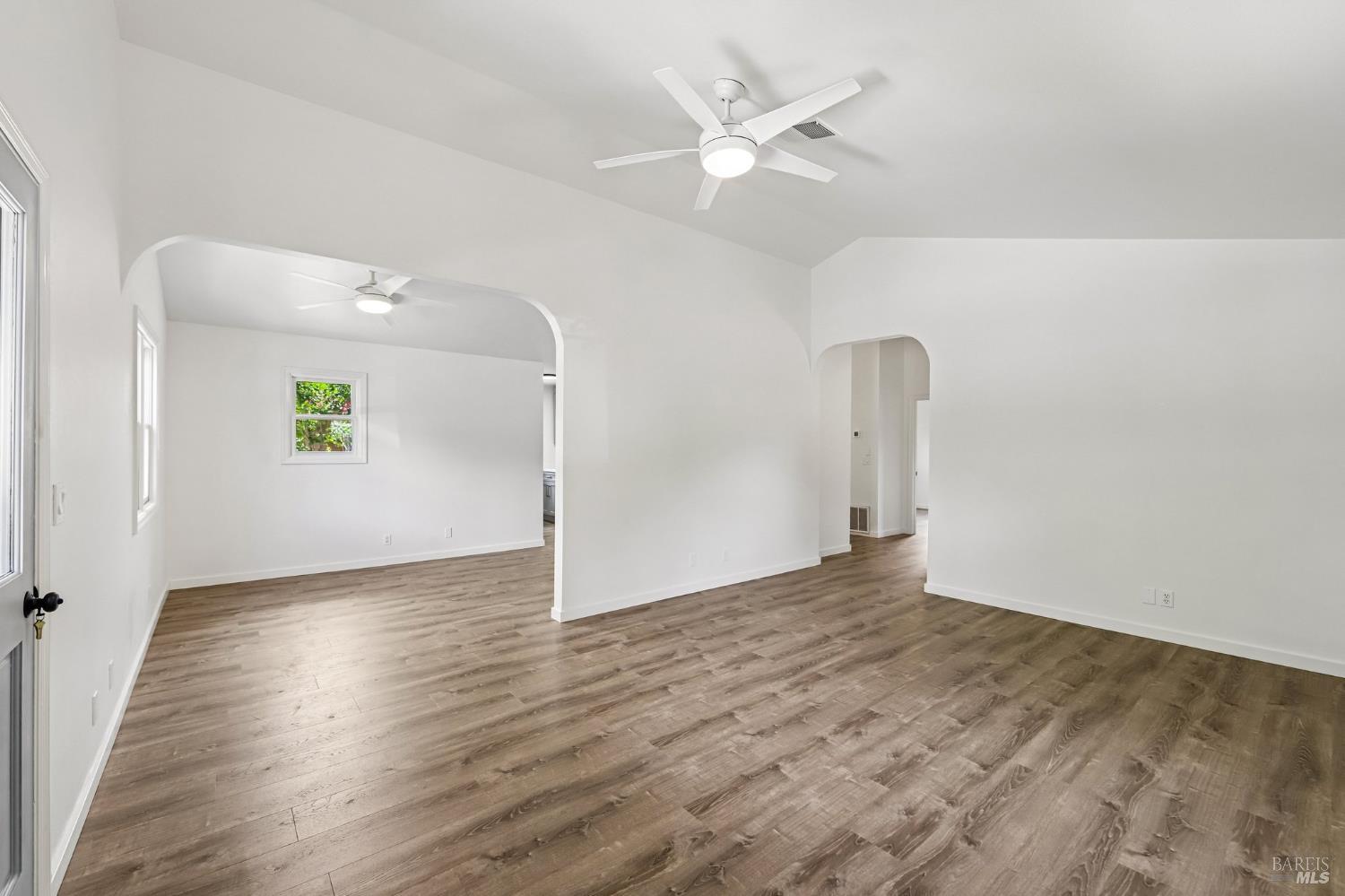 1652 Voorhees Circle St. Helena CA 94574