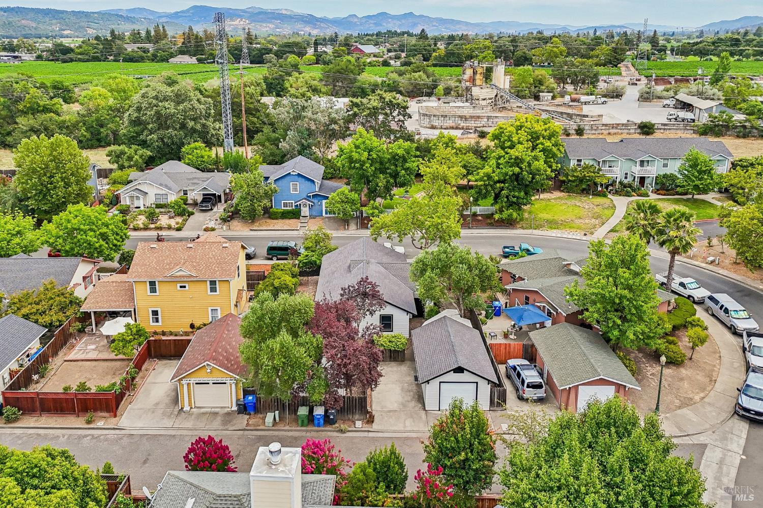 1652 Voorhees Circle St. Helena CA 94574