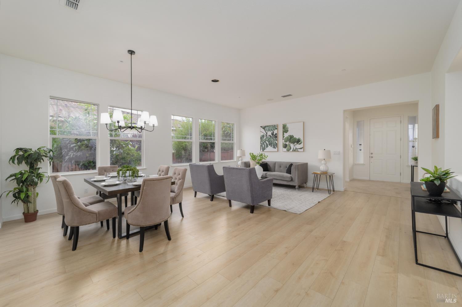 4325 The Masters Drive Fairfield CA 94533