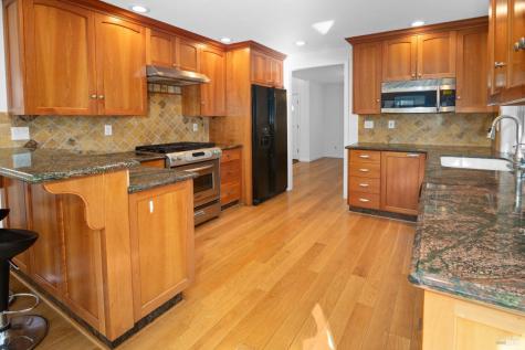 4808 Foxglove Court Santa Rosa CA 95405