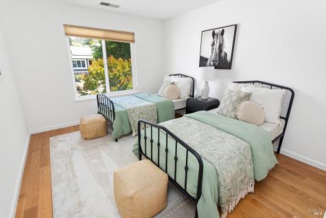 4808 Foxglove Court Santa Rosa CA 95405
