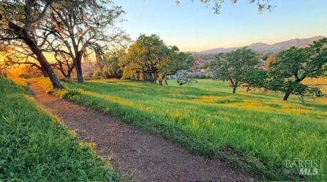 4808 Foxglove Court Santa Rosa CA 95405