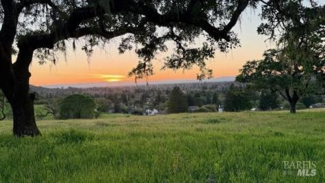 4808 Foxglove Court Santa Rosa CA 95405