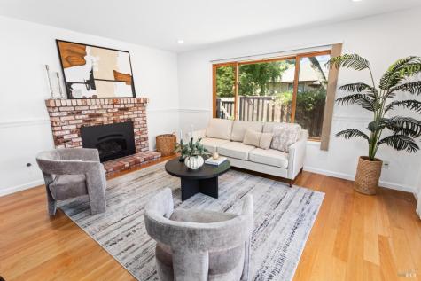 4808 Foxglove Court Santa Rosa CA 95405
