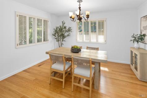 4808 Foxglove Court Santa Rosa CA 95405