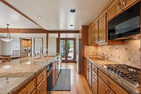 1075 Lark Avenue Sonoma CA 95476