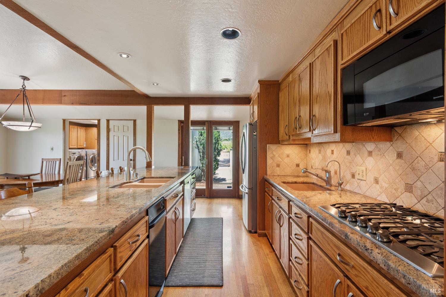 1075 Lark Avenue Sonoma CA 95476