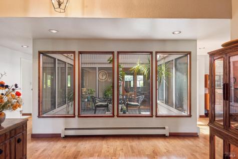 1075 Lark Avenue Sonoma CA 95476