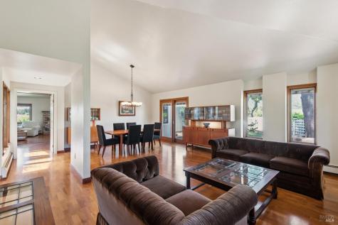 1075 Lark Avenue Sonoma CA 95476
