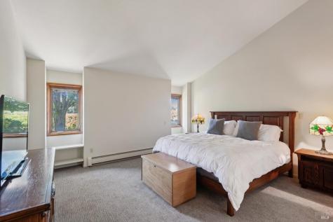 1075 Lark Avenue Sonoma CA 95476