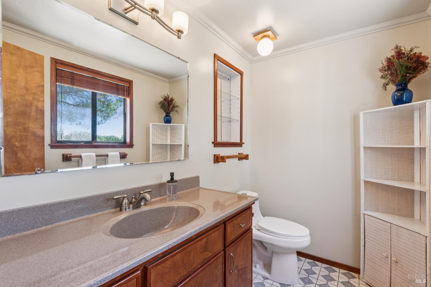 1075 Lark Avenue Sonoma CA 95476