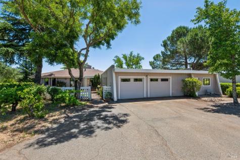 1075 Lark Avenue Sonoma CA 95476