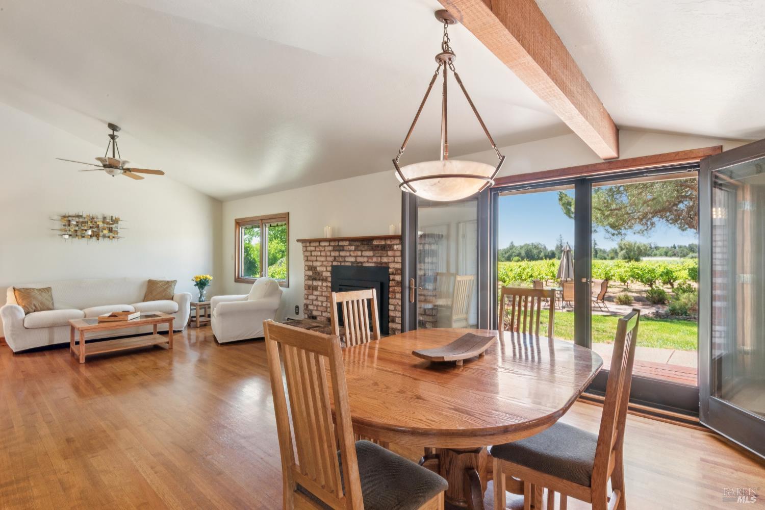 1075 Lark Avenue Sonoma CA 95476