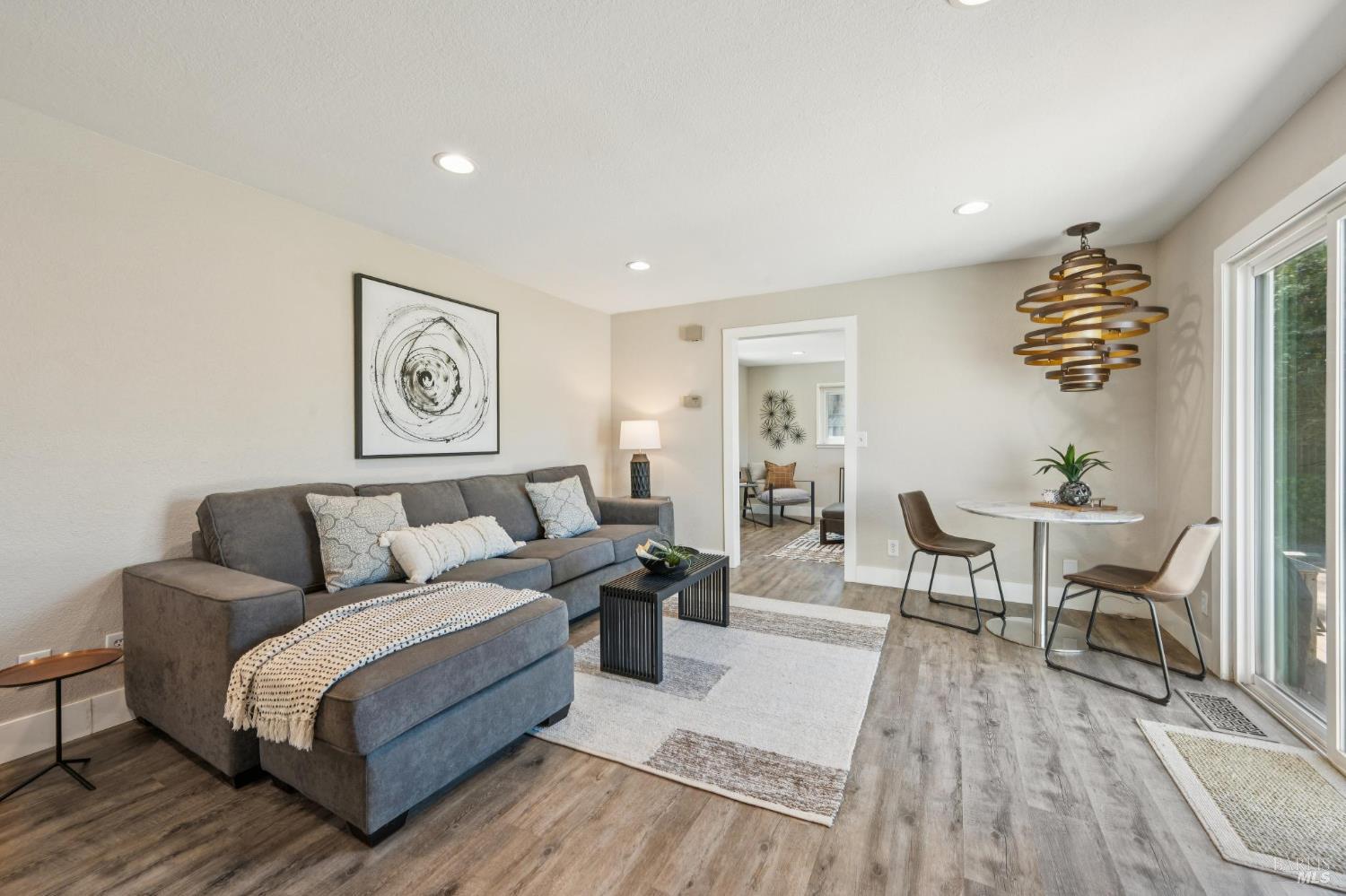 5370 Daywalt Lane Sebastopol CA 95472