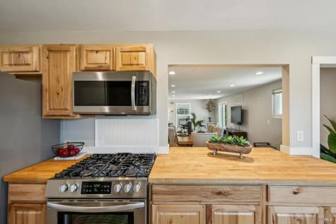 5370 Daywalt Lane Sebastopol CA 95472