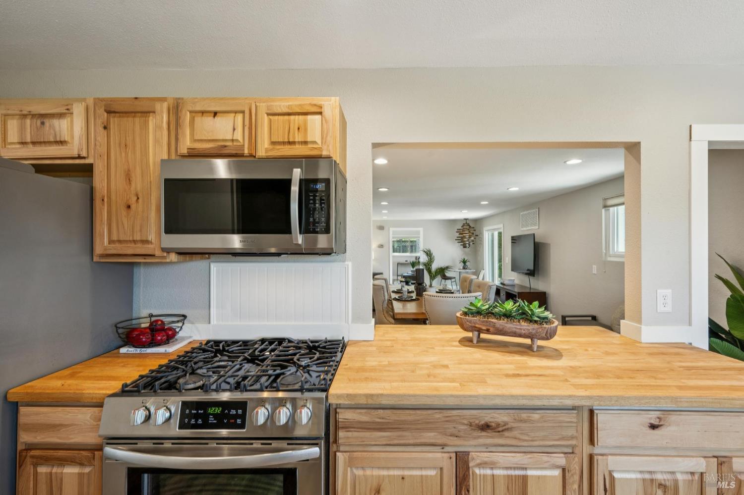 5370 Daywalt Lane Sebastopol CA 95472