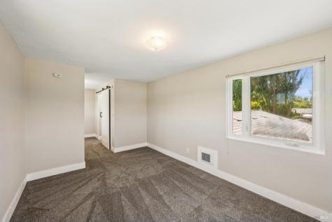 5370 Daywalt Lane Sebastopol CA 95472