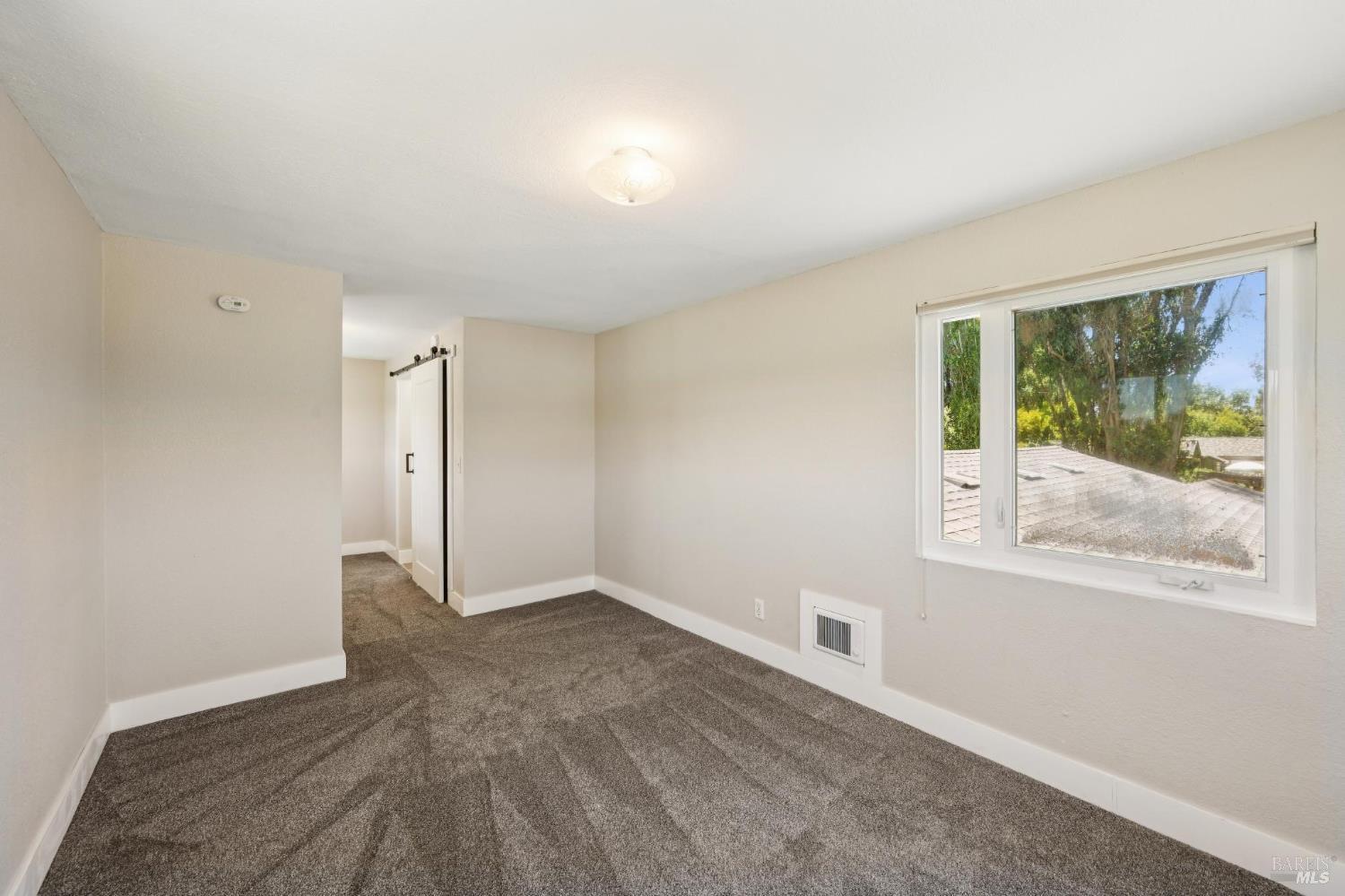 5370 Daywalt Lane Sebastopol CA 95472