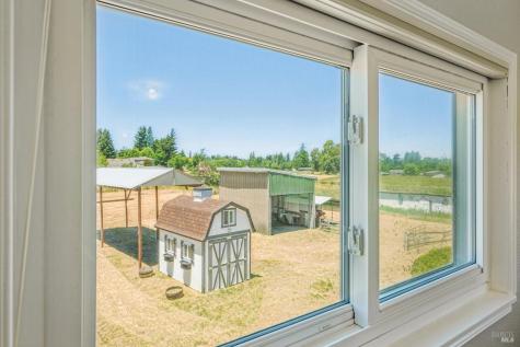 5370 Daywalt Lane Sebastopol CA 95472