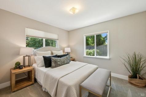 5370 Daywalt Lane Sebastopol CA 95472