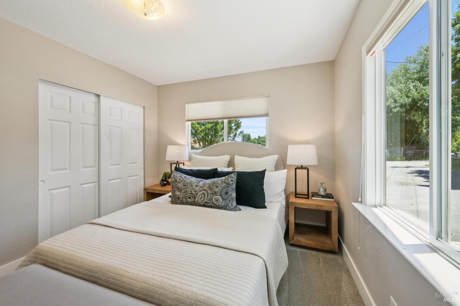 5370 Daywalt Lane Sebastopol CA 95472